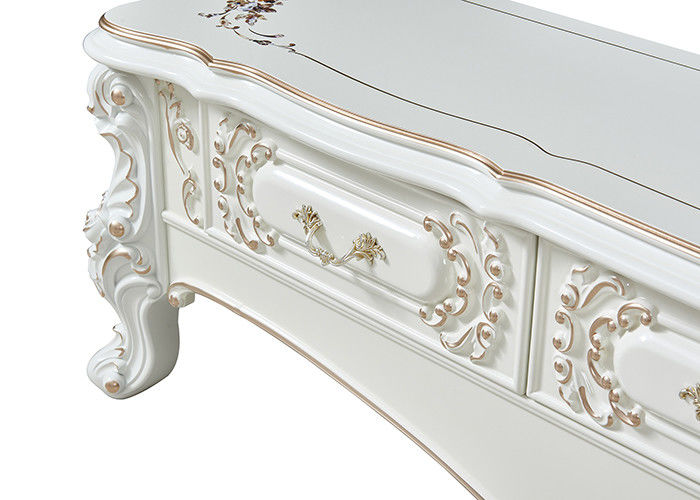 Nobre e grupo luxuoso elegante do armário e da mesa de centro da tevê